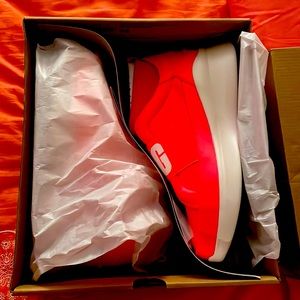 Ugg Neutra women’s sneakers